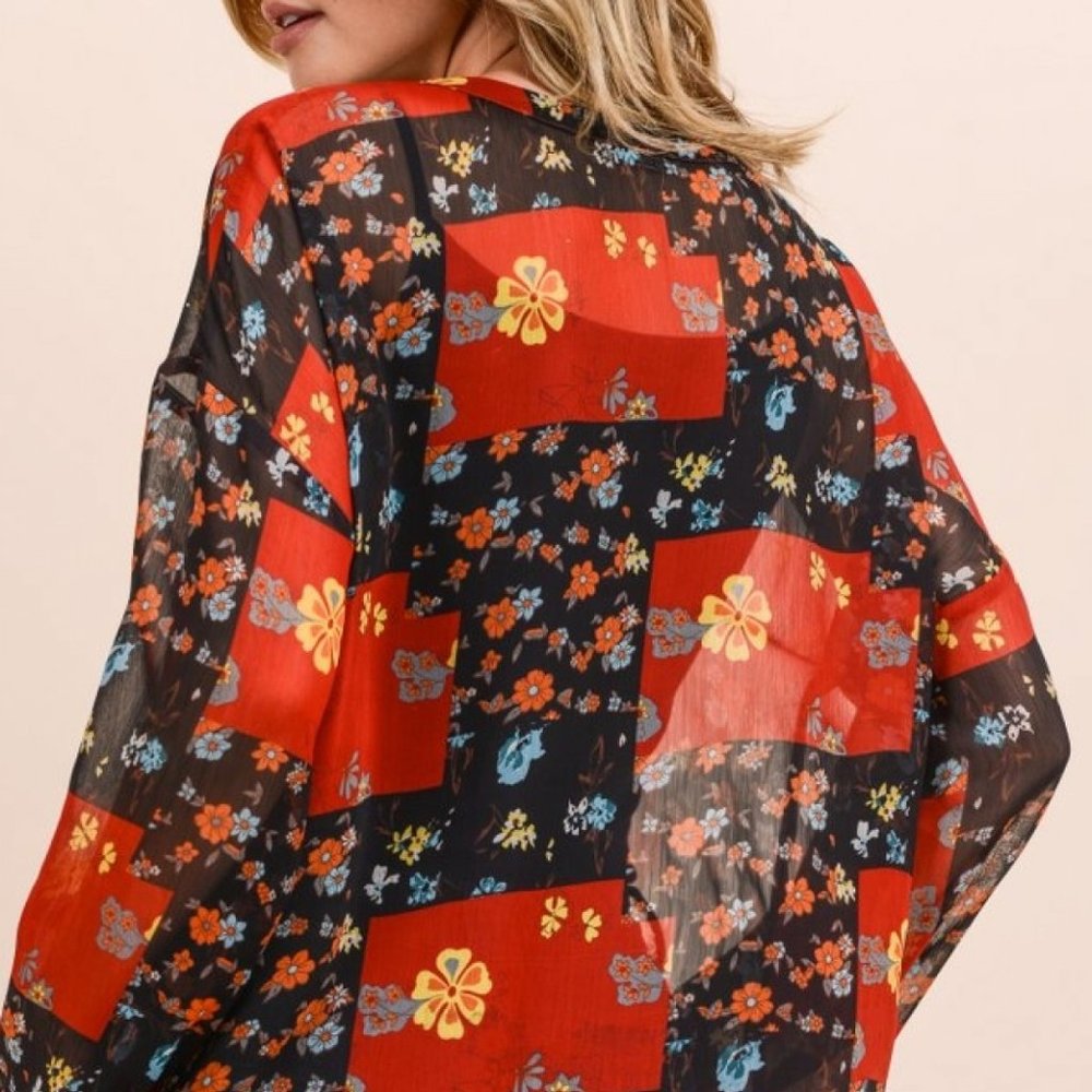 All In Button Up & Down Kimono Top - Picture 4 of 8